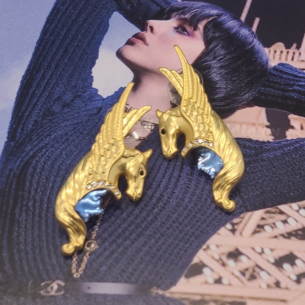 Vintage Kirks Folly Luxury Crystal Winged Pegasus Warrior Face Gold Earrings - Picture 7 of 15